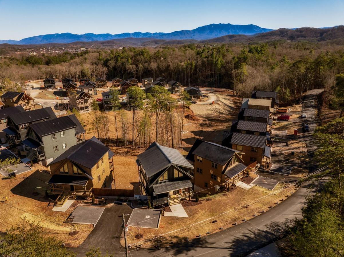 Private Indoor Pool Cabin W/ Game Room & Hot Tub! Pigeon Forge Ngoại thất bức ảnh